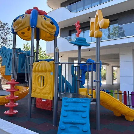 Apartamento Rocco In Odyssey Indoor Pool & Năvodari