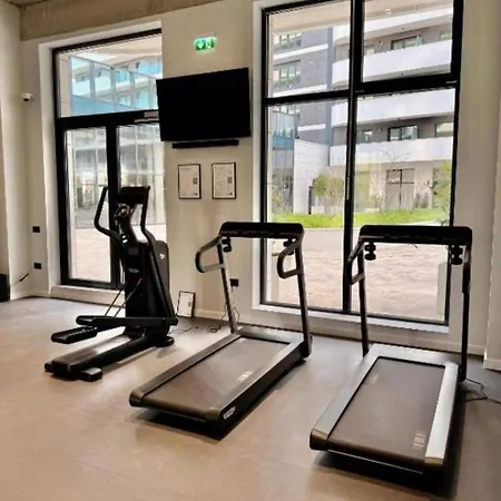 Rocco In Odyssey Indoor Pool & Năvodari