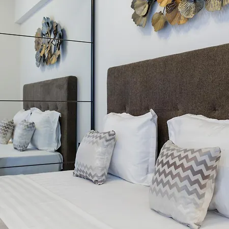 Rocco In Odyssey Indoor Pool & Apartamento *