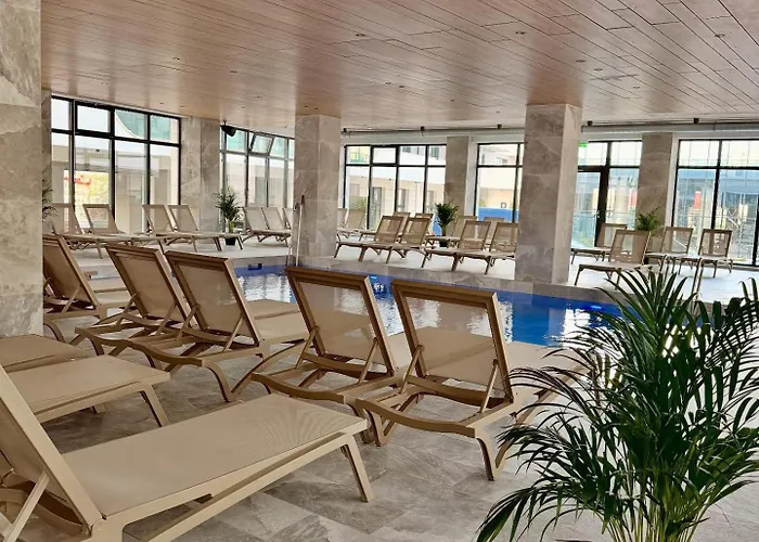 Rocco In Odyssey Indoor Pool&spa Appartement Năvodari