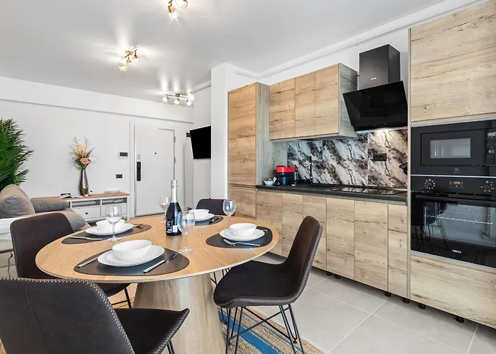 Rocco - Odyssey Pool&spa * Năvodari