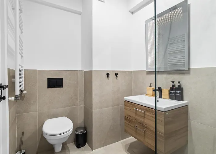 Rocco In Odyssey Indoor Pool&spa * Năvodari